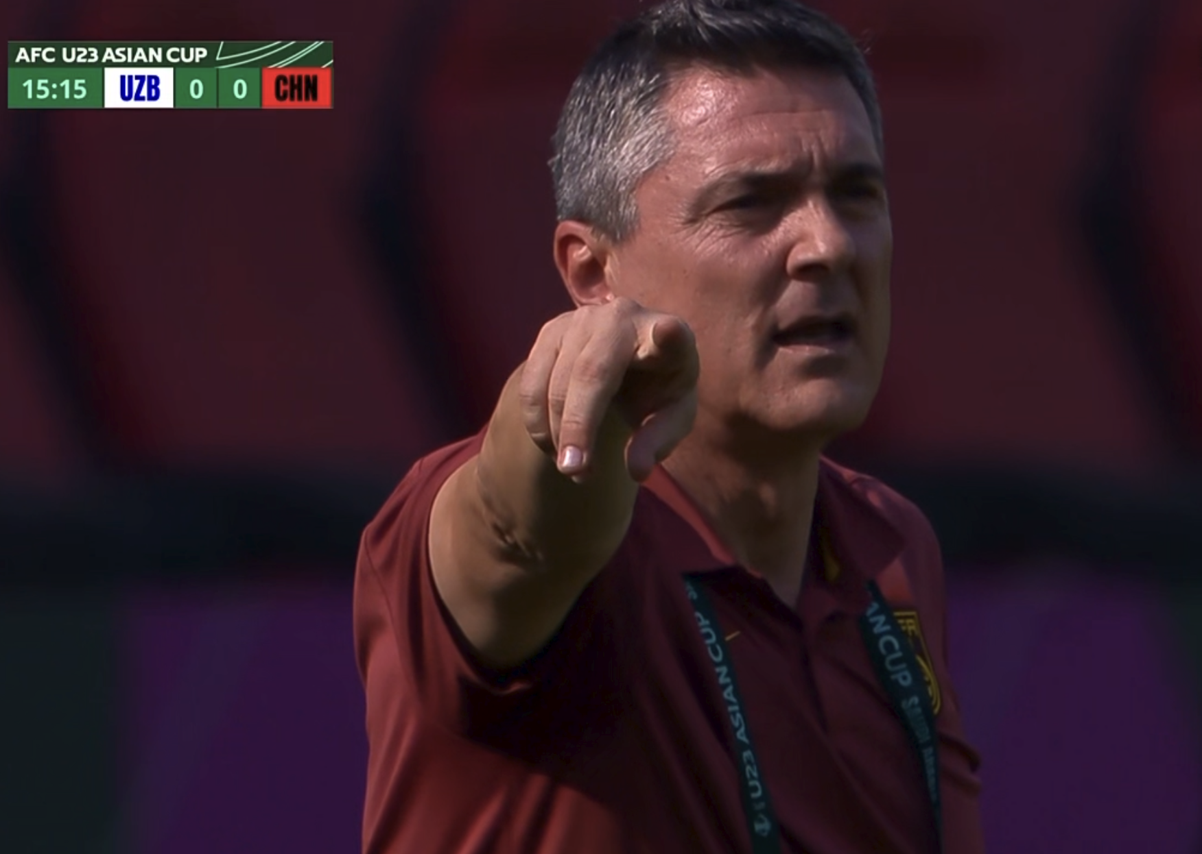 星空体育-中国队面临抉择！主力前锋4选2：拜合拉木5场0球，决赛或上向余望