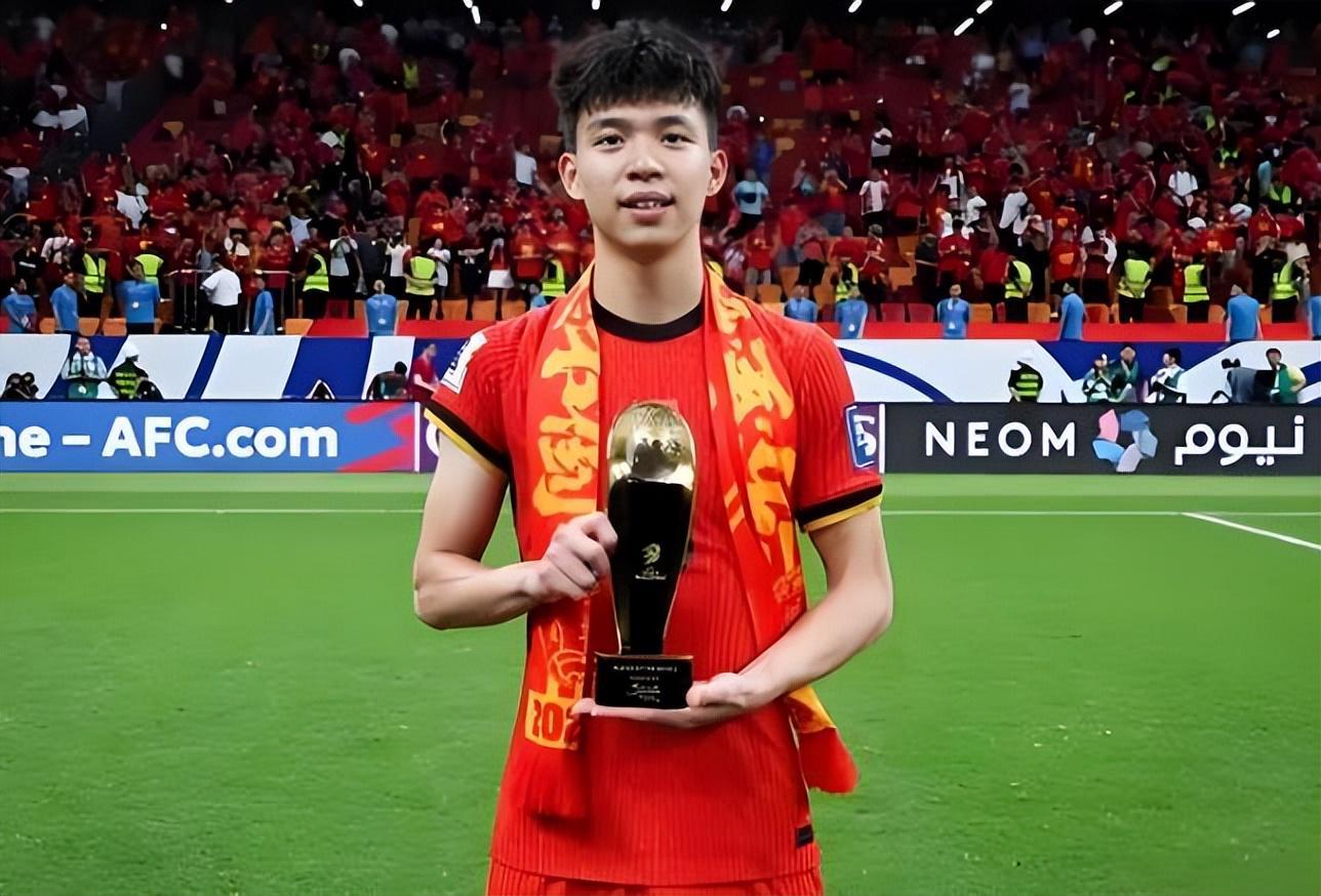 星空体育在线登录-U23国足亚洲杯决赛踢日本前瞻！三大看点已不容错过，值得期待